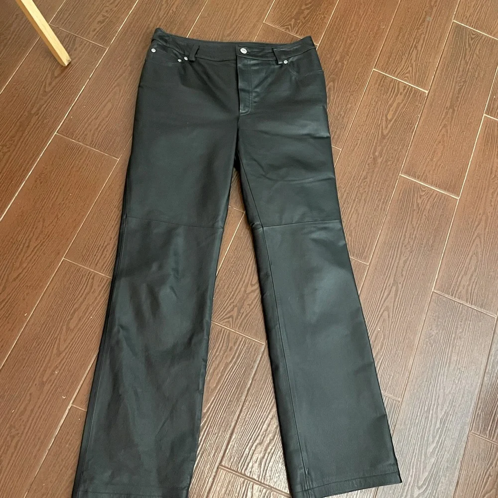 Newport News Leather Black Pant size 8 lined 5 pocket button zipper straight leg - Picture 7 of 15